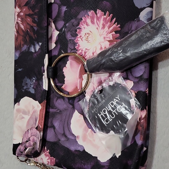 Ion Color Brilliance Clutch - Picture 3 of 12